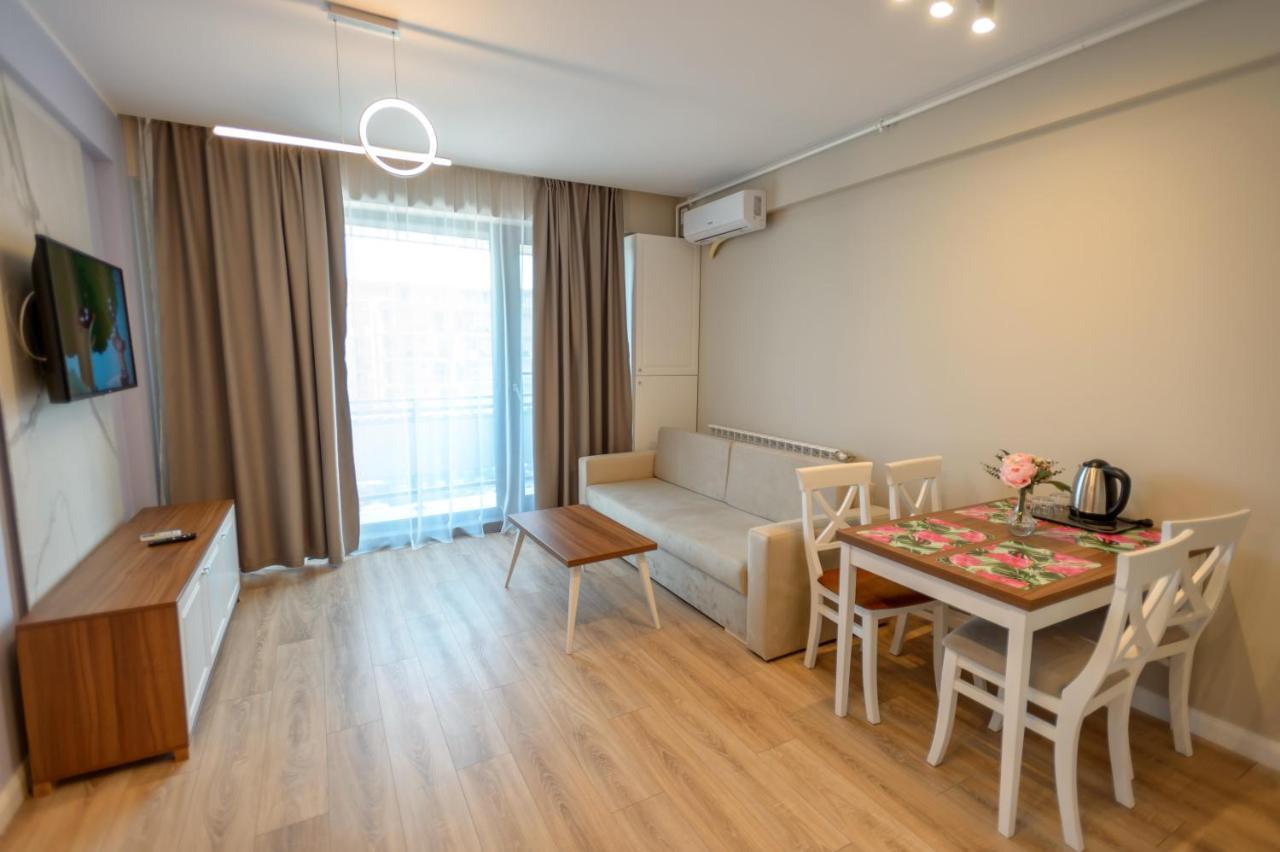 Plazza Mamaia Nord Aparthotel Navodari Bagian luar foto