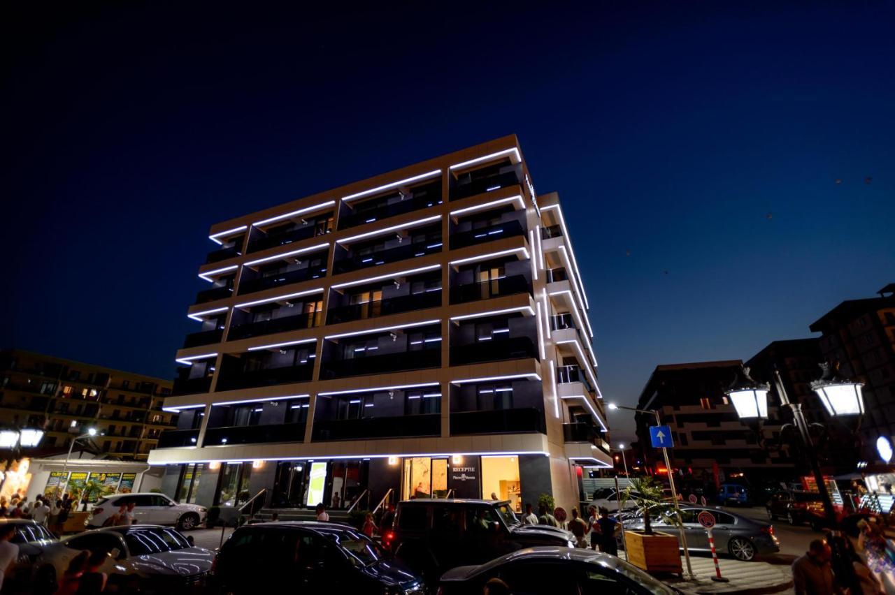 Plazza Mamaia Nord Aparthotel Navodari Bagian luar foto